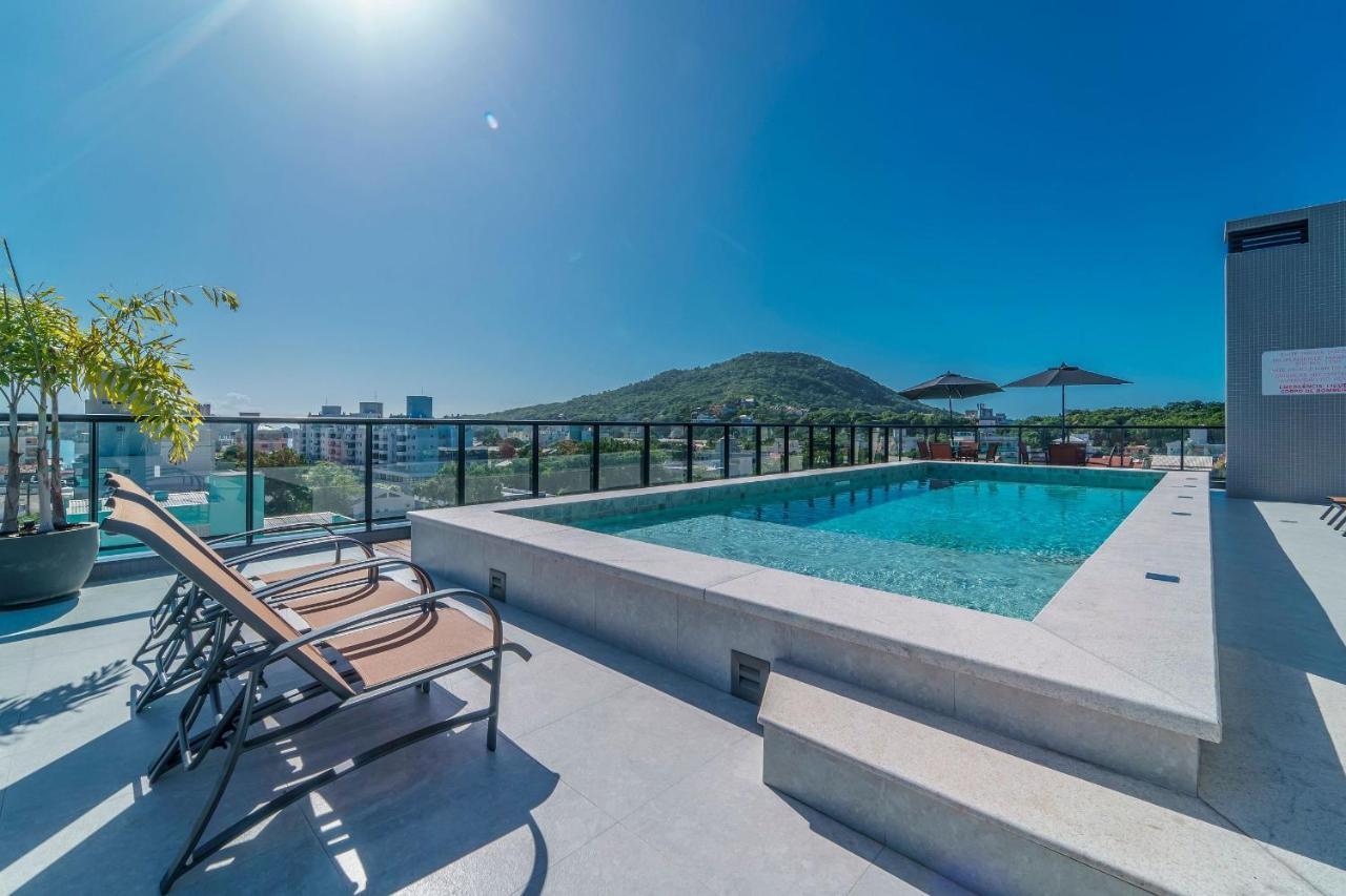 Adra 301 - Apartamento No Centro De Bombinhas - Rooftop Com Piscina E Academia - A Poucos Metros Da Praia - Exterior foto